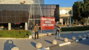 Bağımsızlık Yolu’ndan Kamusal Toplu Taşıma Talebiyle Girne’de Eylem Gerçekleştirdi