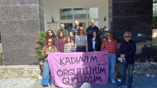 Emekçi Kadınlardan Girne’de Ortak Basın Açıklaması: Kadınlar Yoksulluğa, Sömürüye ve Şiddete Karşı Mücadeleyi Büyütecek